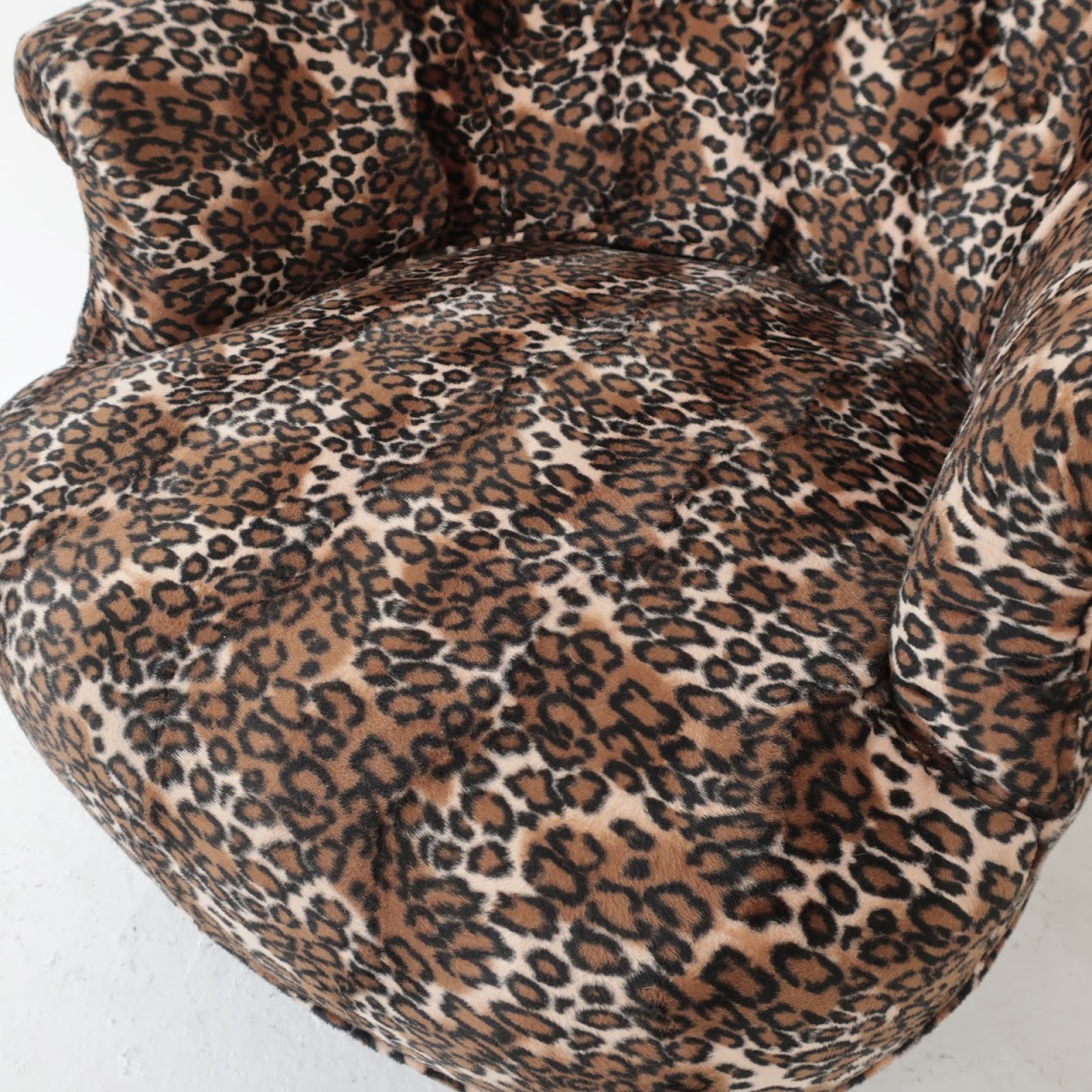 Vintage Tufted Leopard Chair