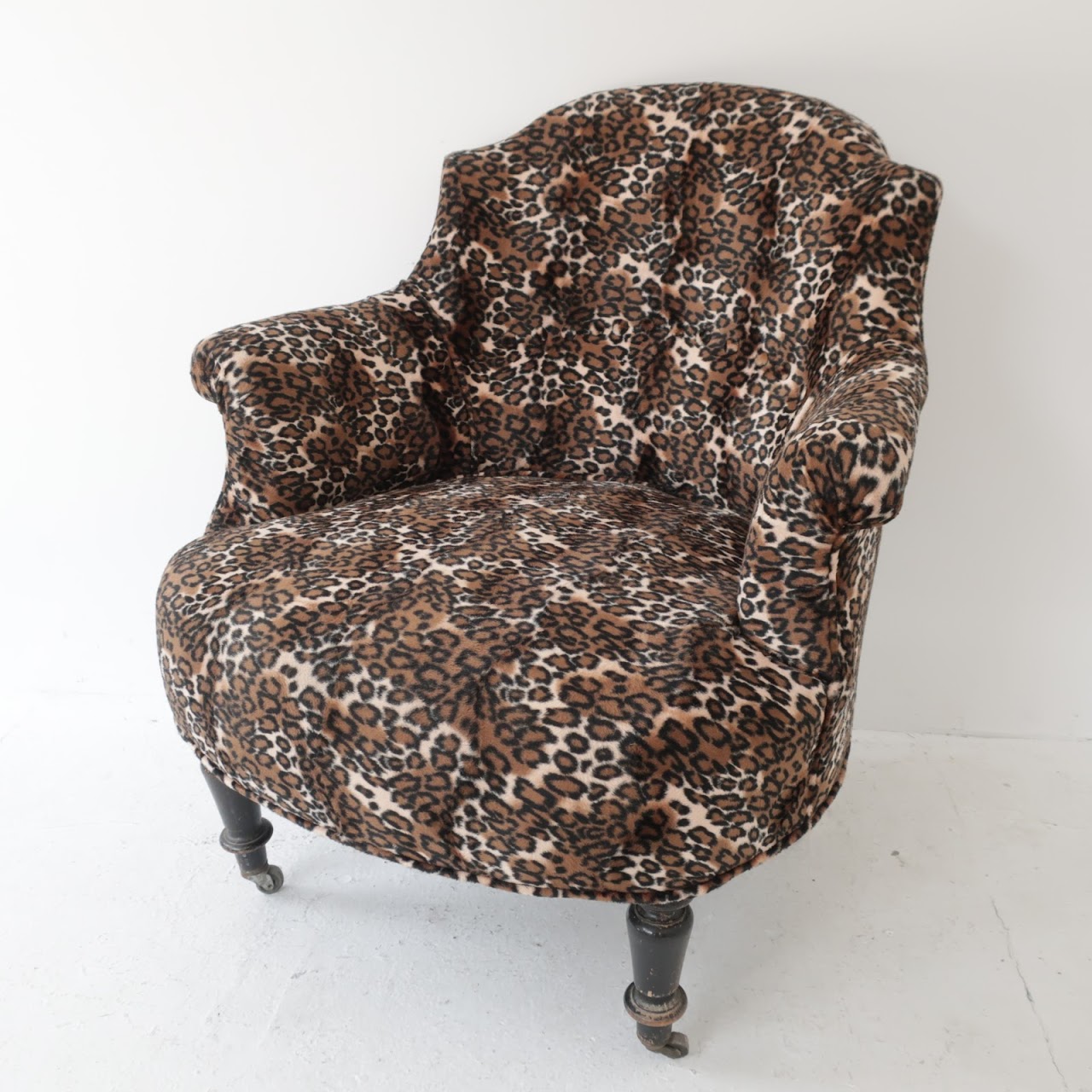 Vintage Tufted Leopard Chair