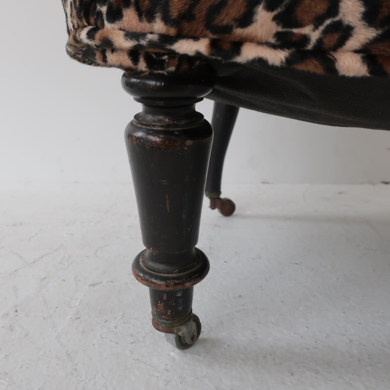 Vintage Tufted Leopard Chair