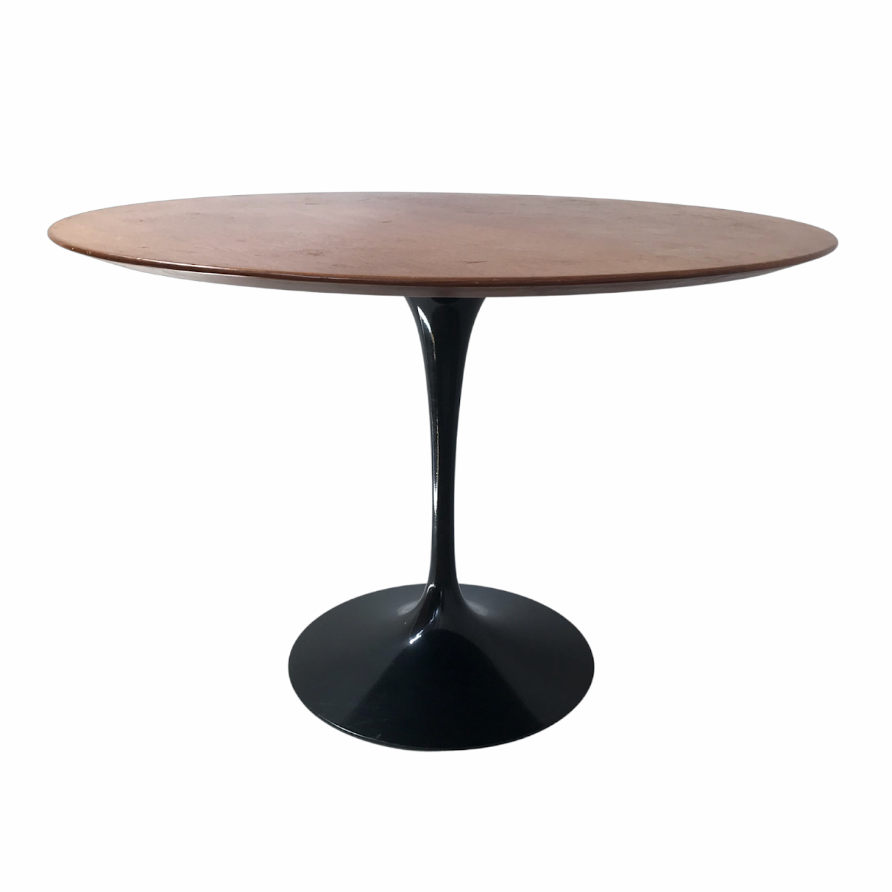 Knoll + Eero Saarinen Tulip Dining Table