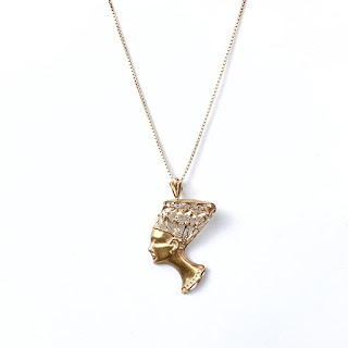 14K Gold  Diamond Cut Nefertiti Pendant Necklace