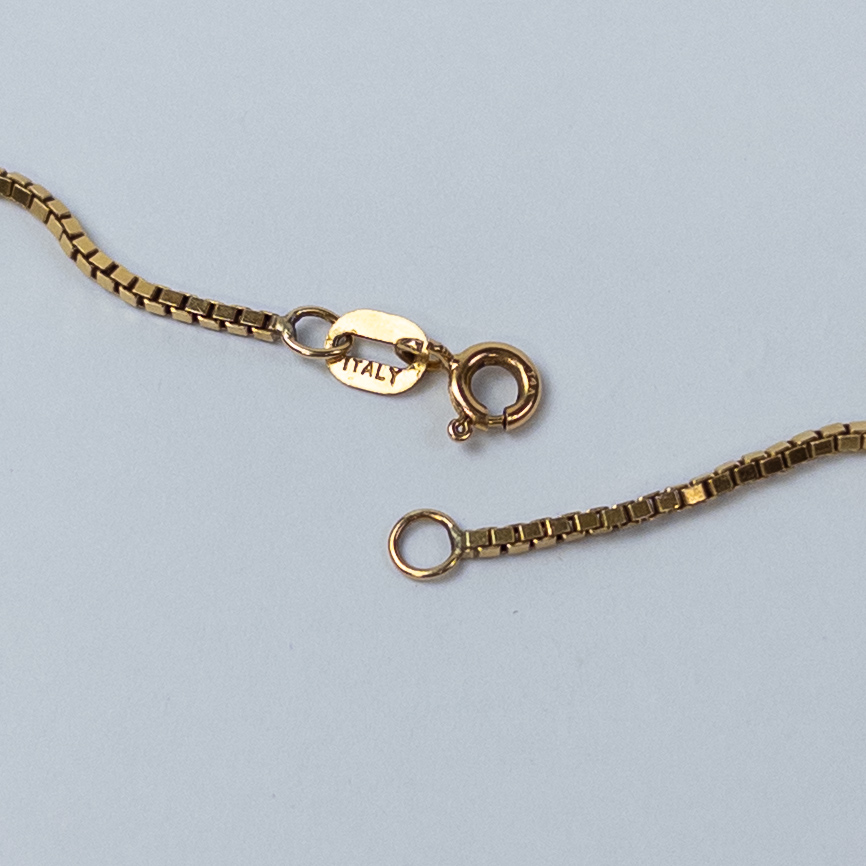 14K Gold  Stretching Cat Pendant Necklace