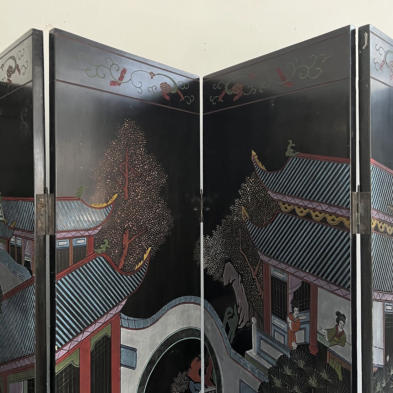 Chinese Coromandel Lacquered Six-Panel Folding Screen