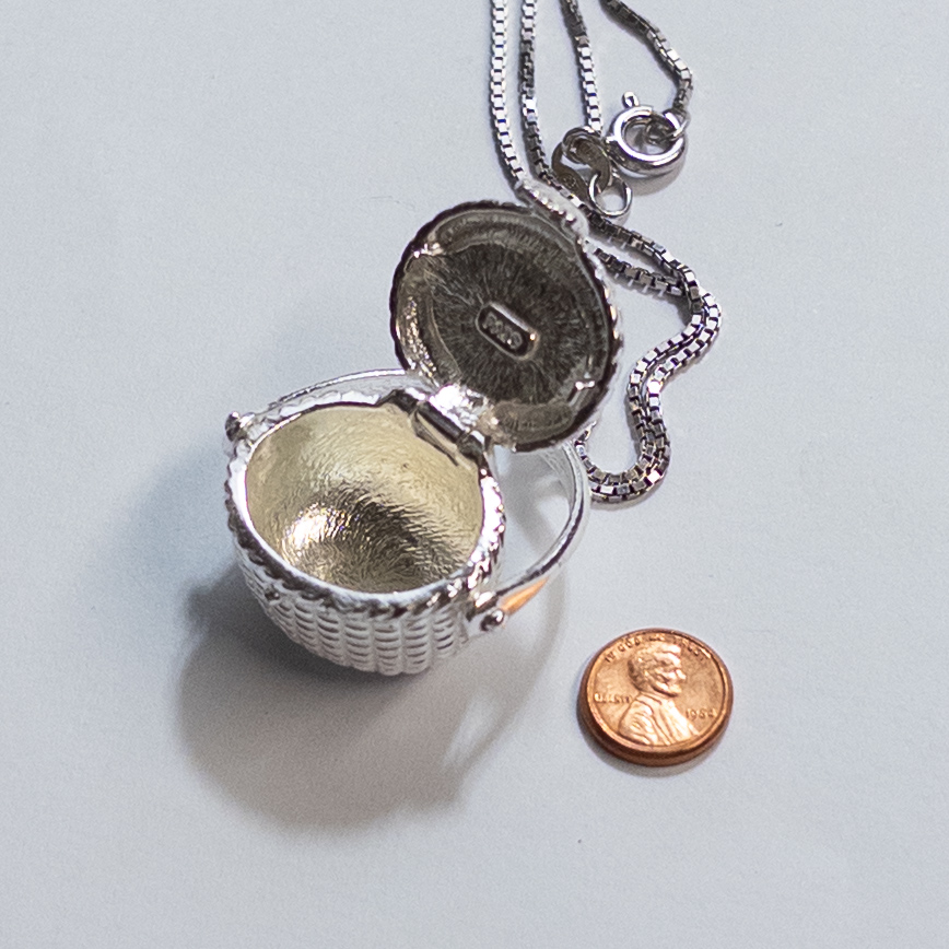 Sterling Silver Nantucket Basket Pendant Necklace