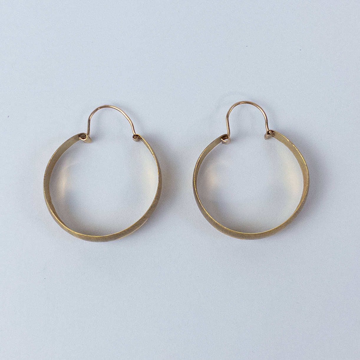 18K Gold Satin Finish Hoop Earrings