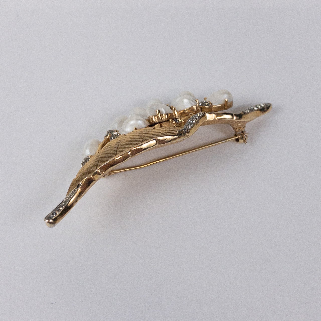 Trifari Crown Brooch With Rhinestones & Seed Pearl Look Beads