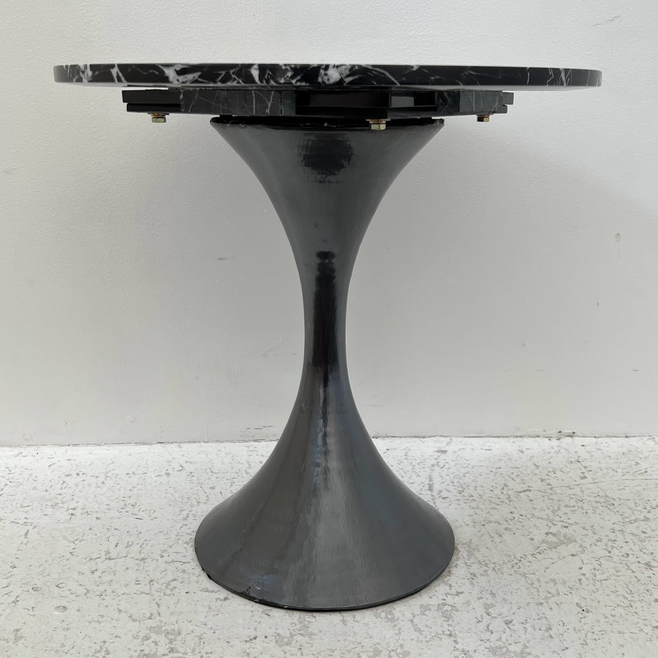 Contemporary Marble Top Tulip Accent Table