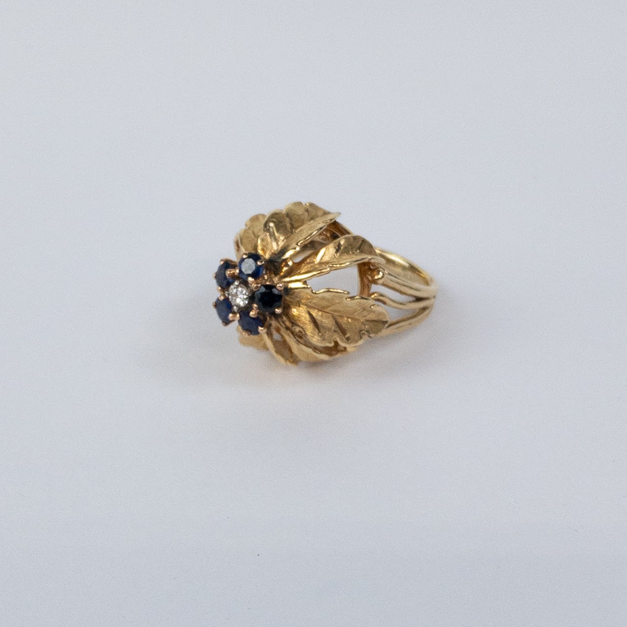 14K Gold Sapphire & Diamond Flower Ring