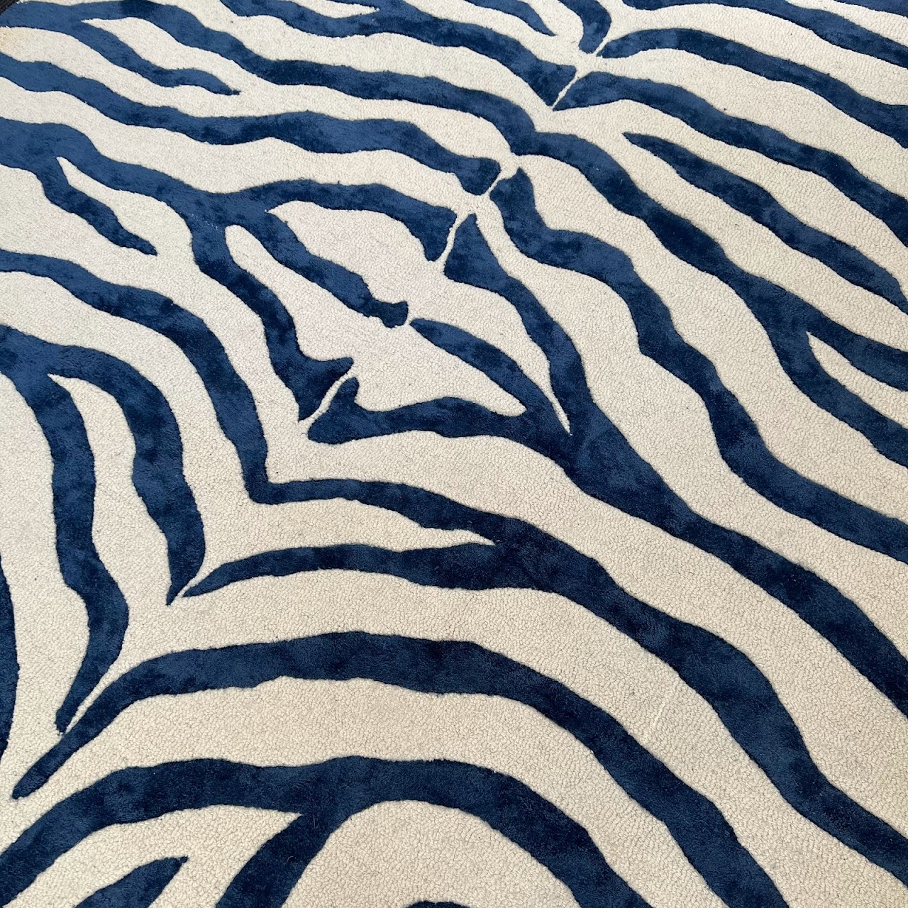 Wool and Faux Silk Zebra Area Rug