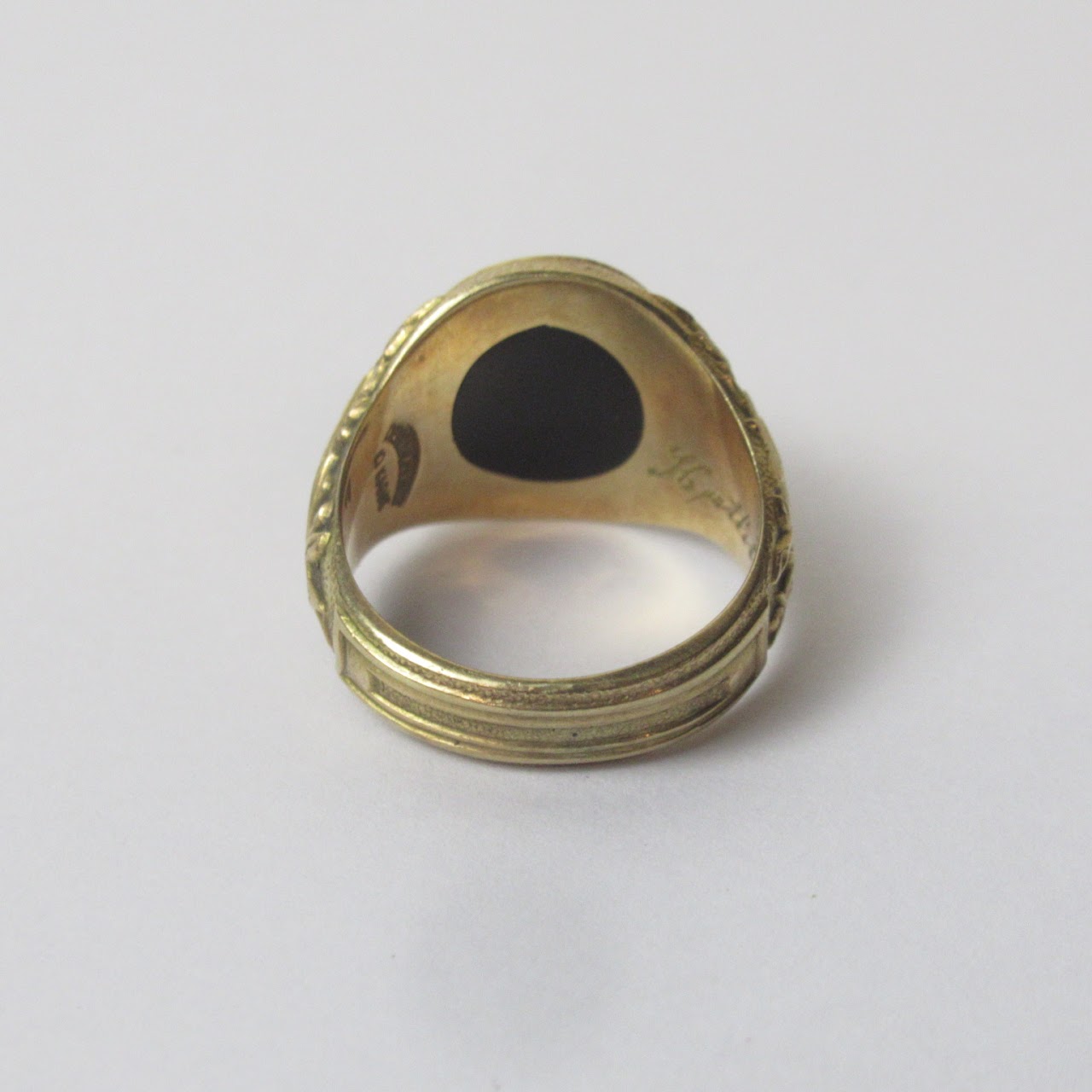 10k Gold & Black Stone  Vintage Class Ring