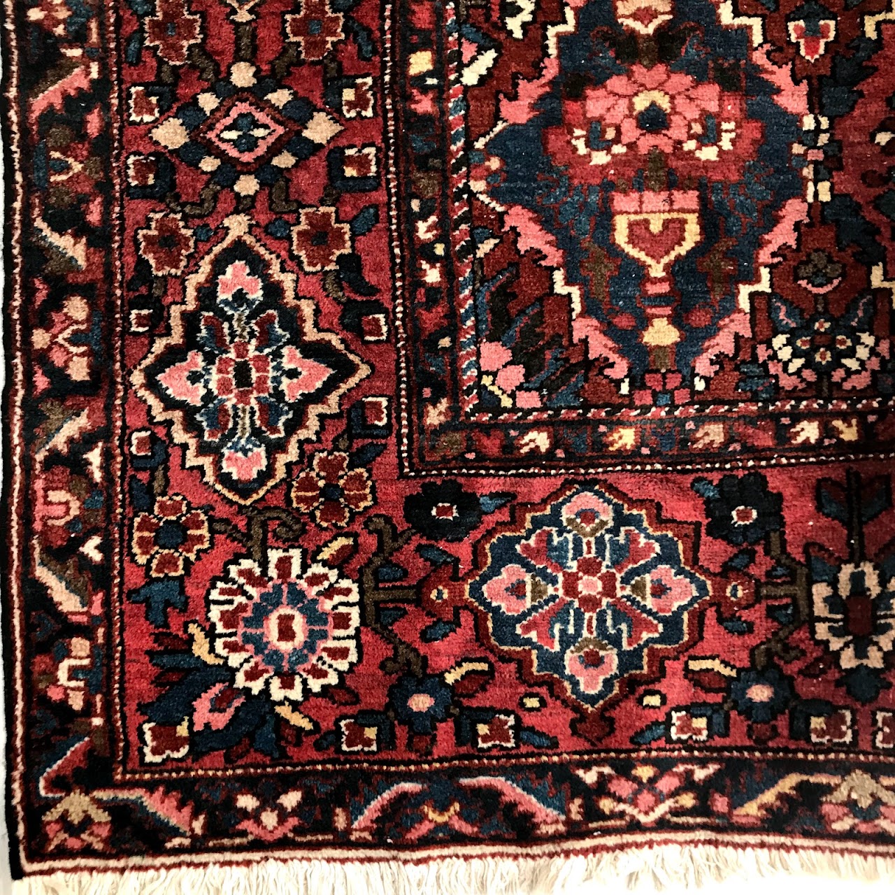 Wool Floral Diamond Carpet