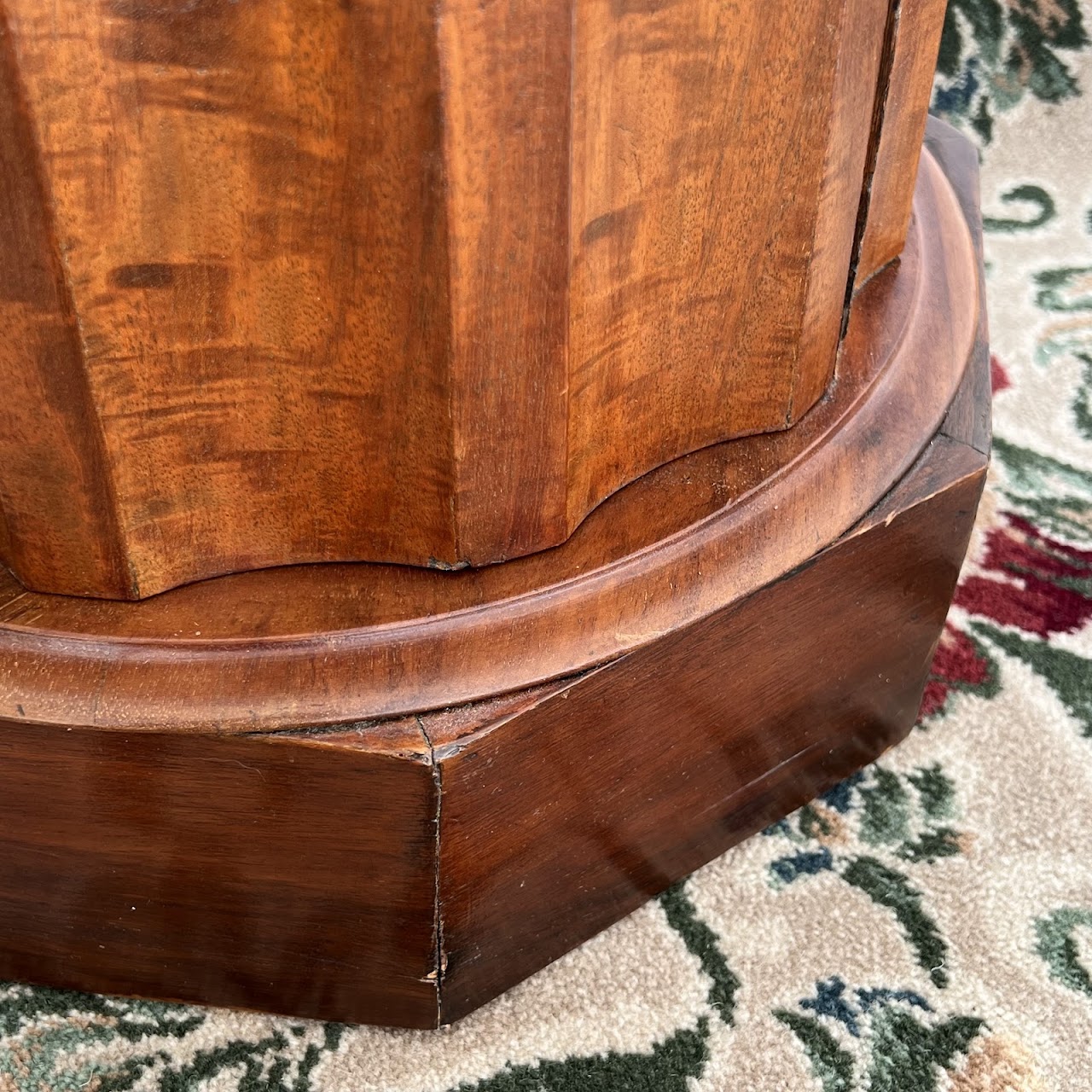 William IV Style Mahogany Pillar Commode