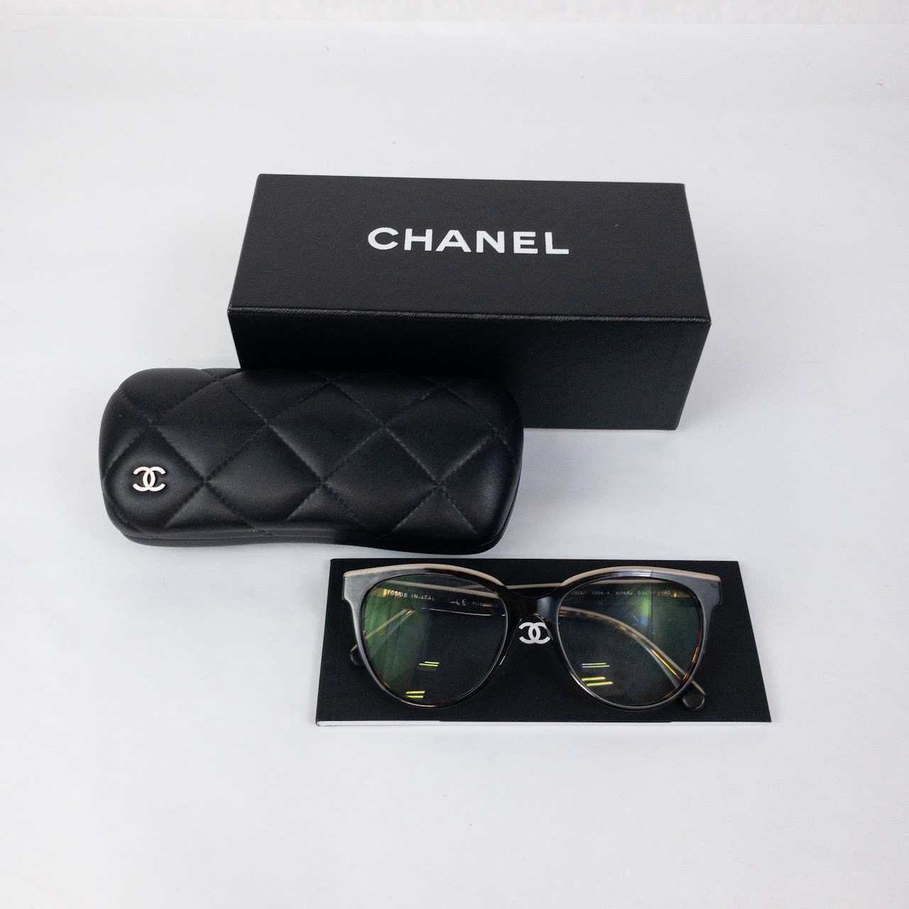 chanel sunglasses two tone