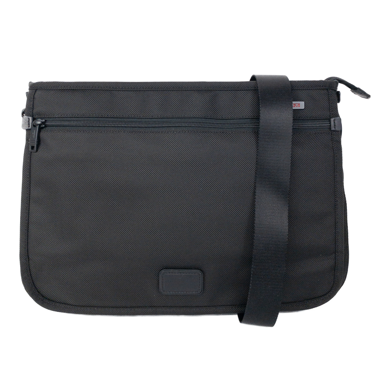 Tumi messenger outlet bags