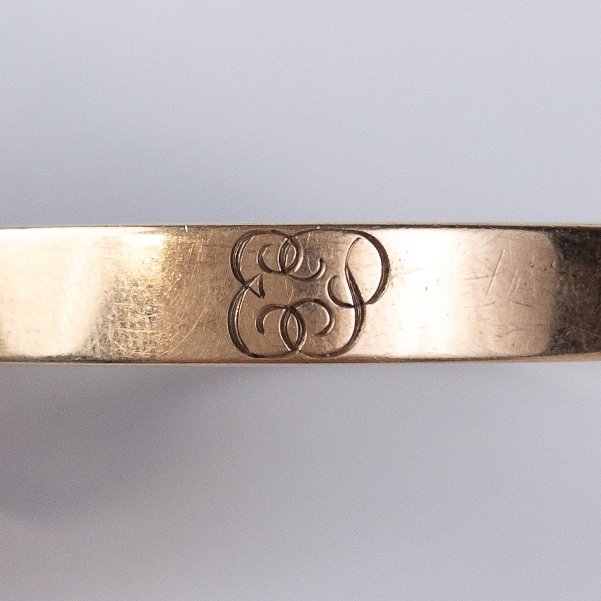 10K Gold Engraved Bangle Bracelet