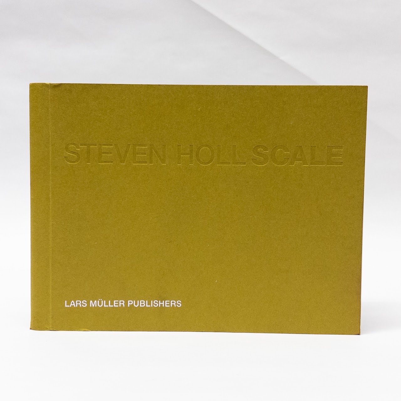 Steven Holl: "Written in Water" and "Scale" Photo Books