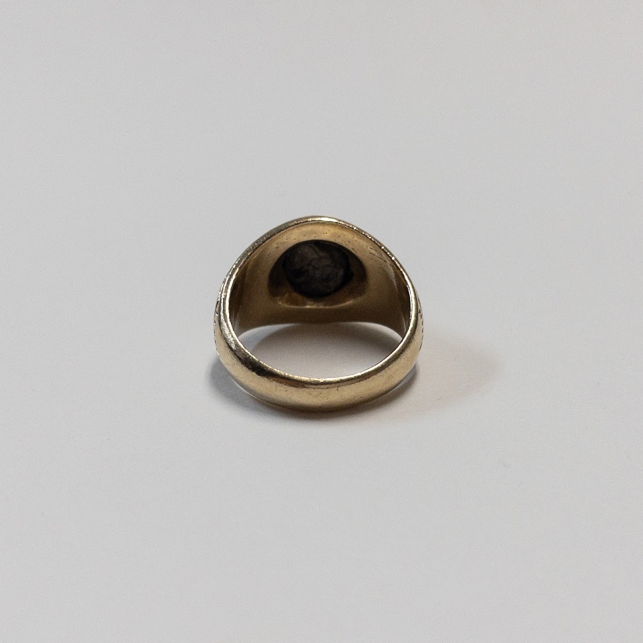 14K Gold & Cat Eye Stone Ring