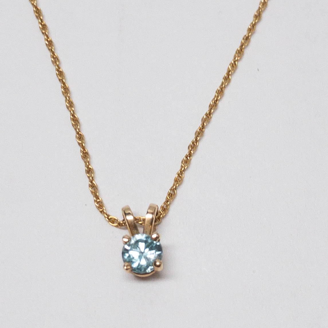 14K Gold & Aquamarine Pendant Necklace