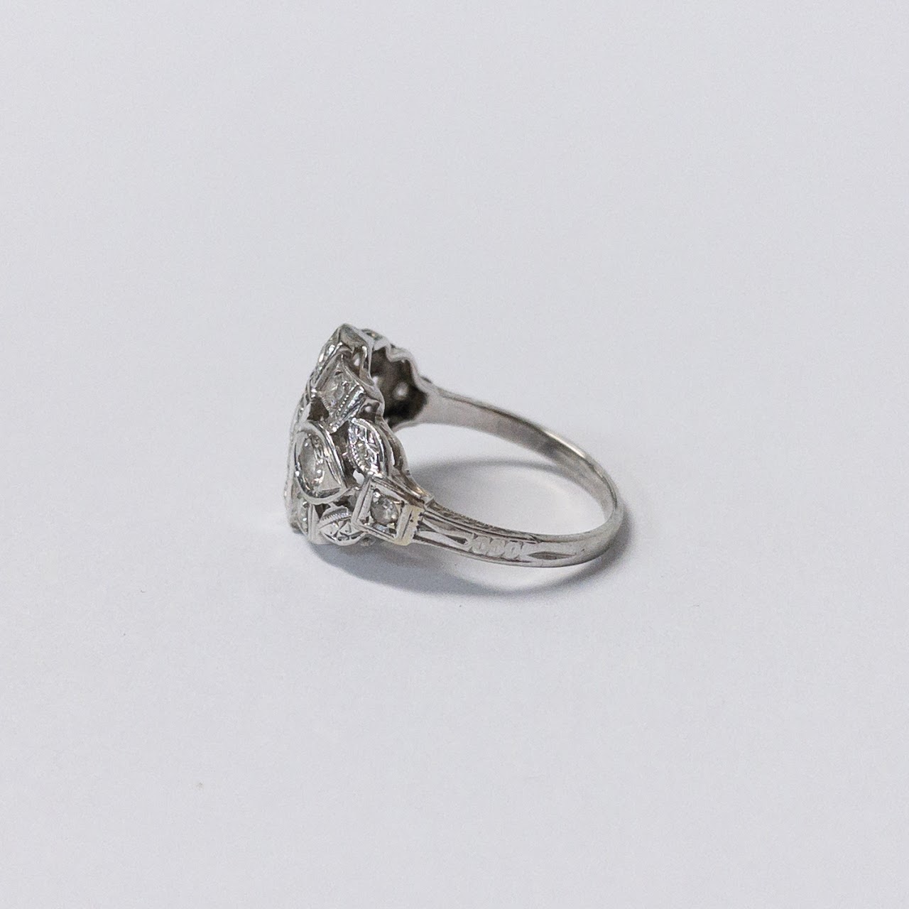 18K White Gold Diamond Ring