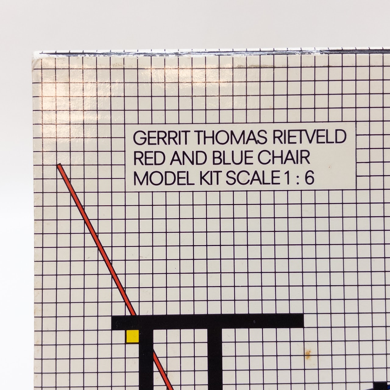 Gerrit Thomas Rietveld Red and Blue Chair Model Kit Scale 1:6, 1983