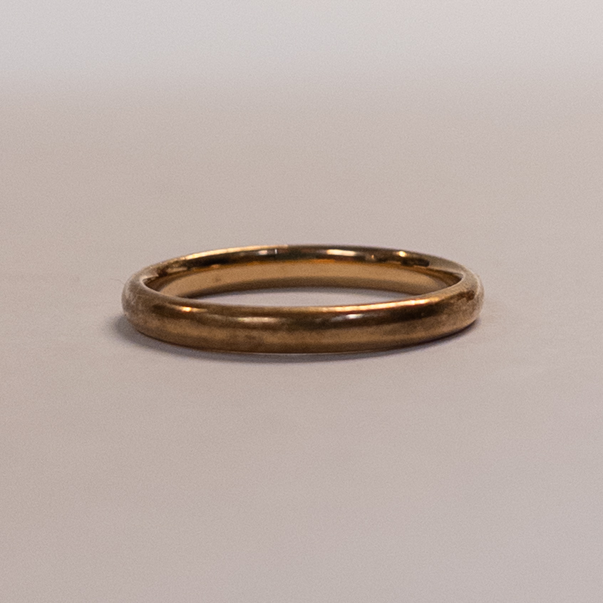 18K Gold Wedding Band