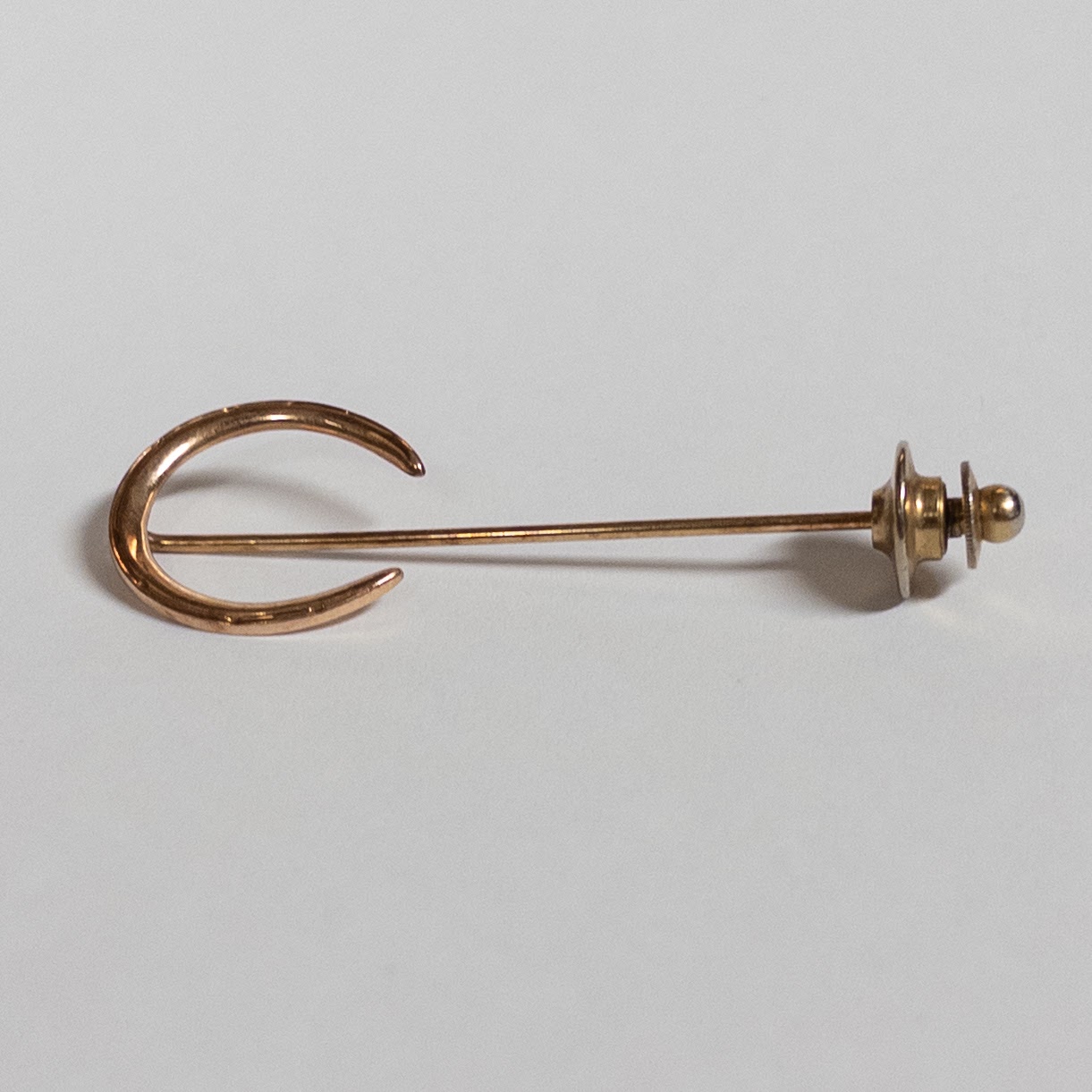 14K Gold Horseshoe Hat Pin