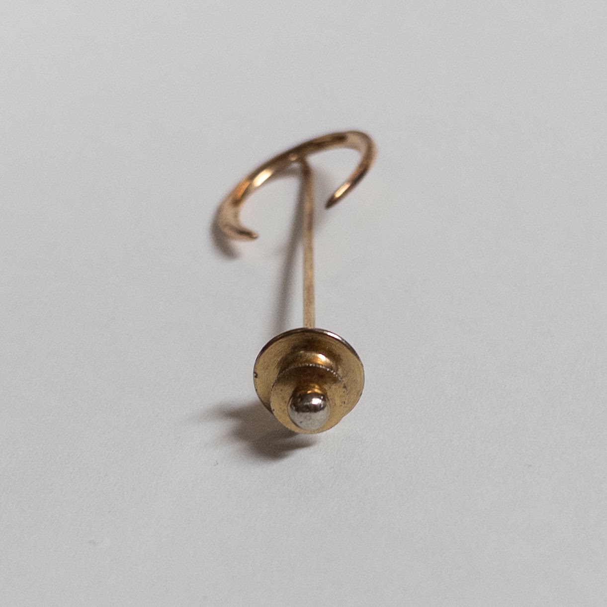 14K Gold Horseshoe Hat Pin