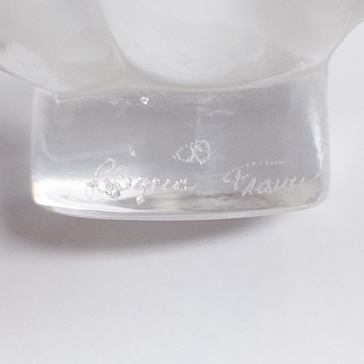 Lalique Crystal Swan Paperweight