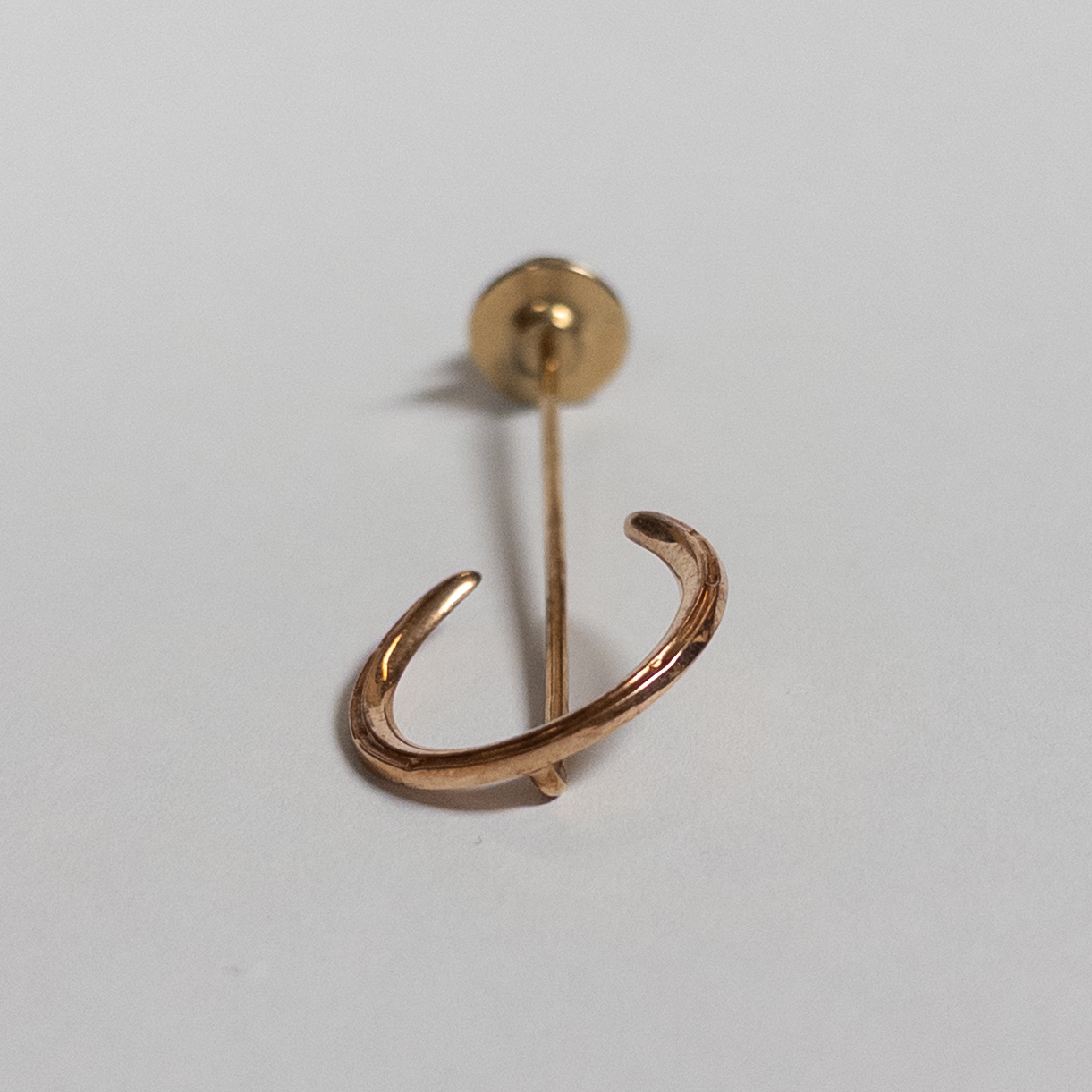 14K Gold Horseshoe Hat Pin