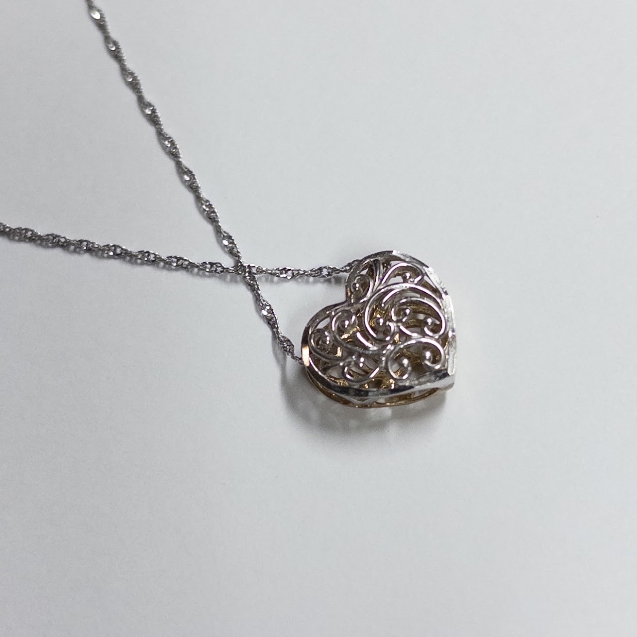 10K Bi-Color Gold Openwork Heart Pendant Necklace