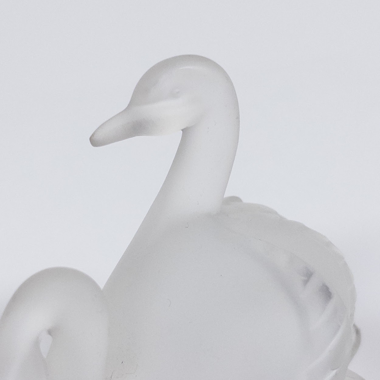 Lalique Crystal Swan Paperweight