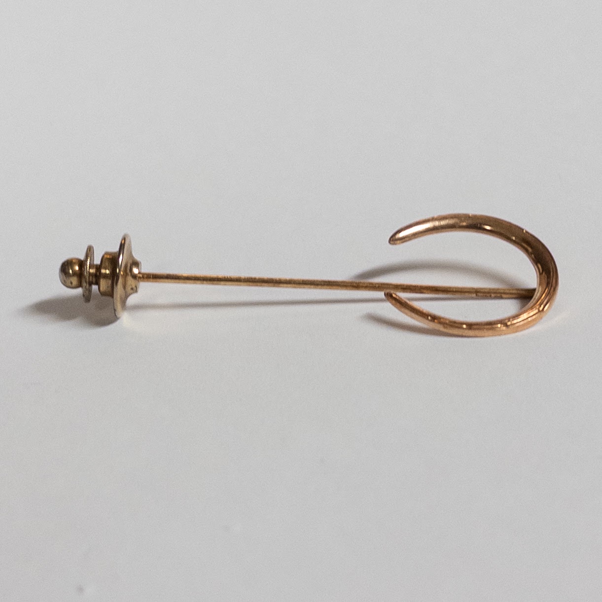 14K Gold Horseshoe Hat Pin