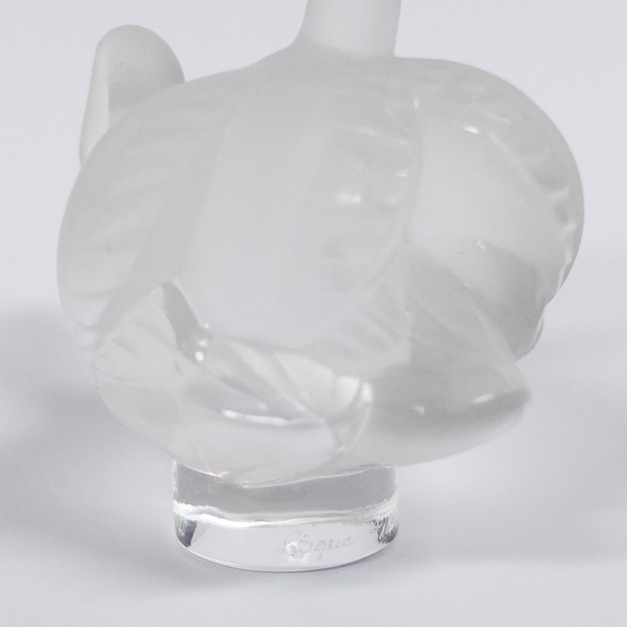 Lalique Crystal Swan Paperweight