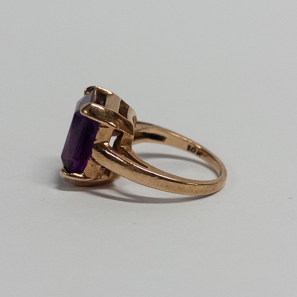 10K Gold Ring with Purple Sapphire