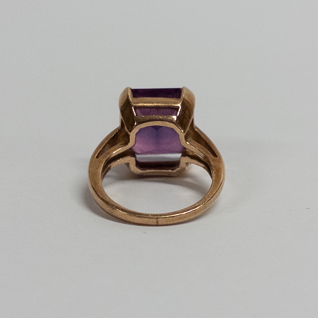 10K Gold Ring with Purple Sapphire