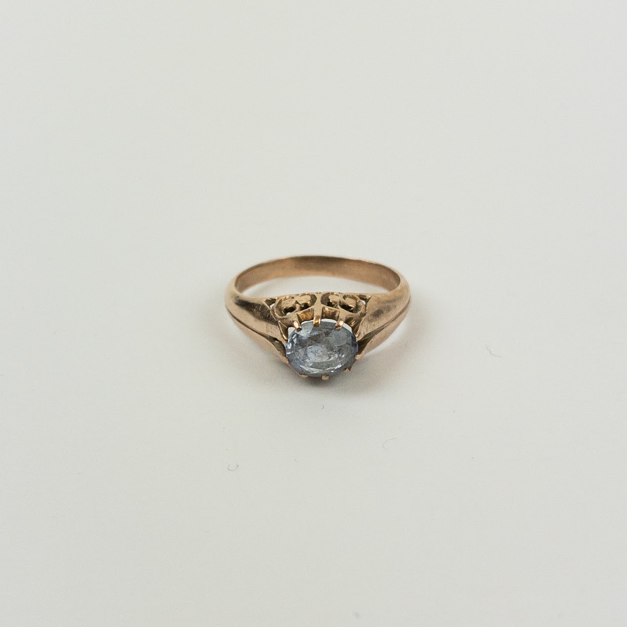 Vintage 10K Gold Aqua Solitaire Ring