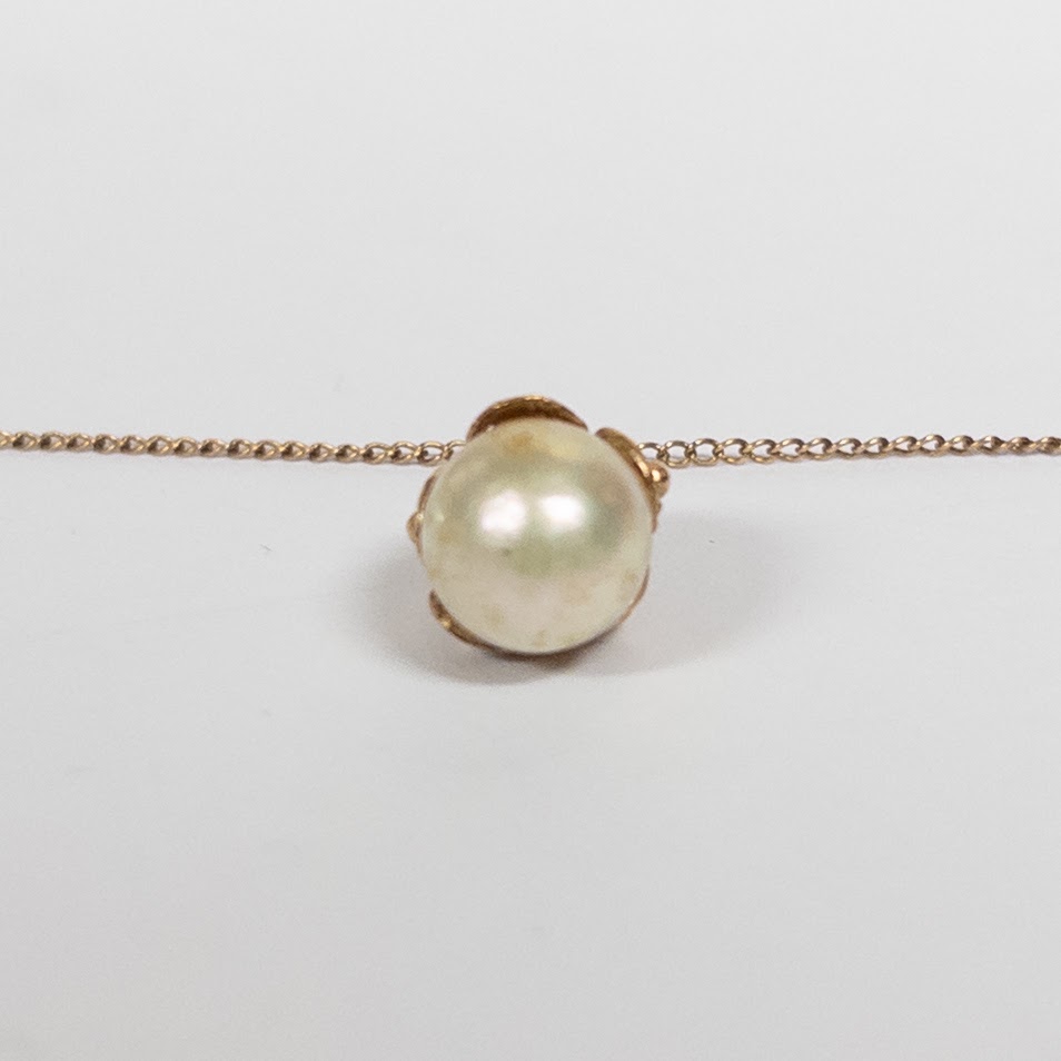 14K Gold & Pearl Solitaire Pendant Necklace