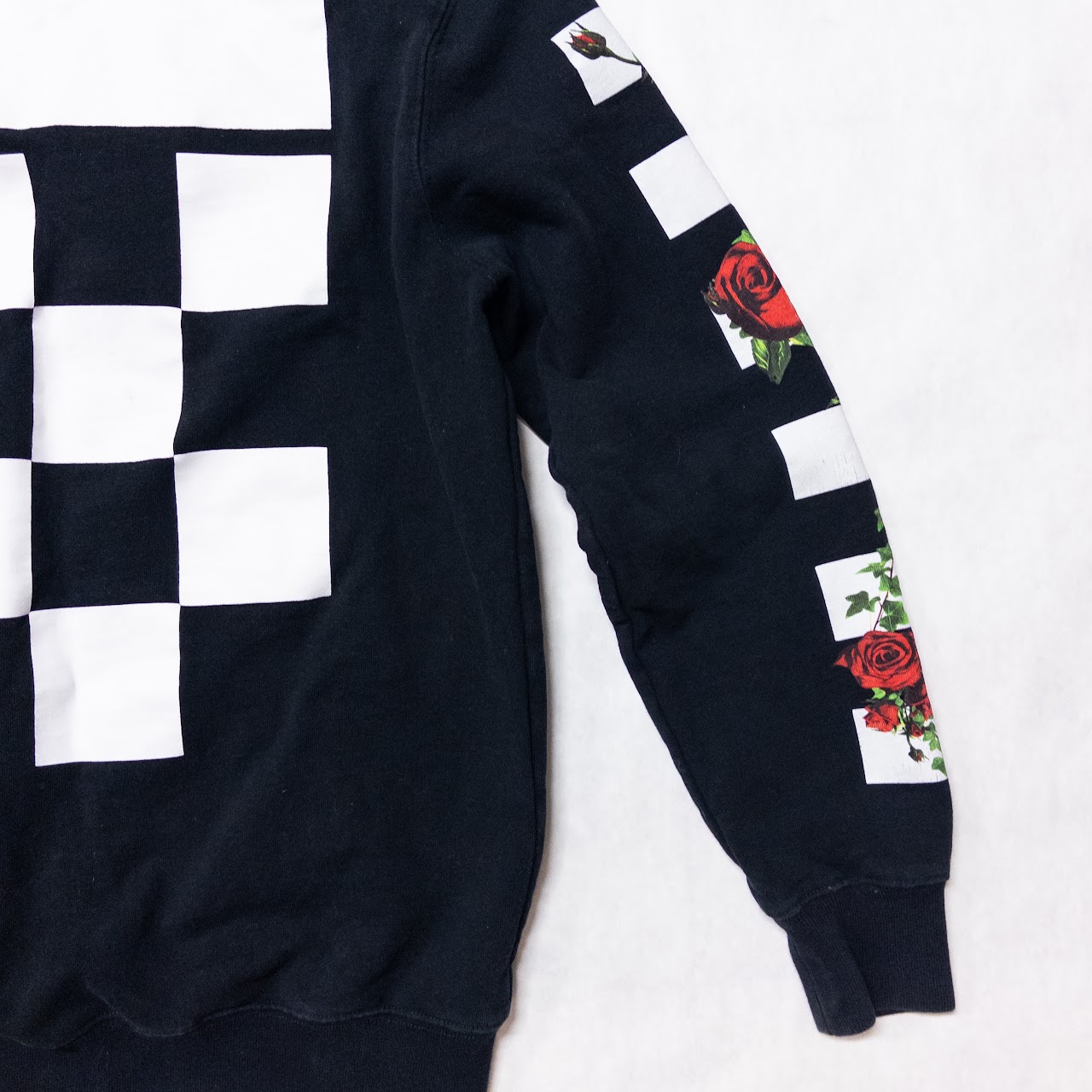 Off white rose outlet sweatshirt