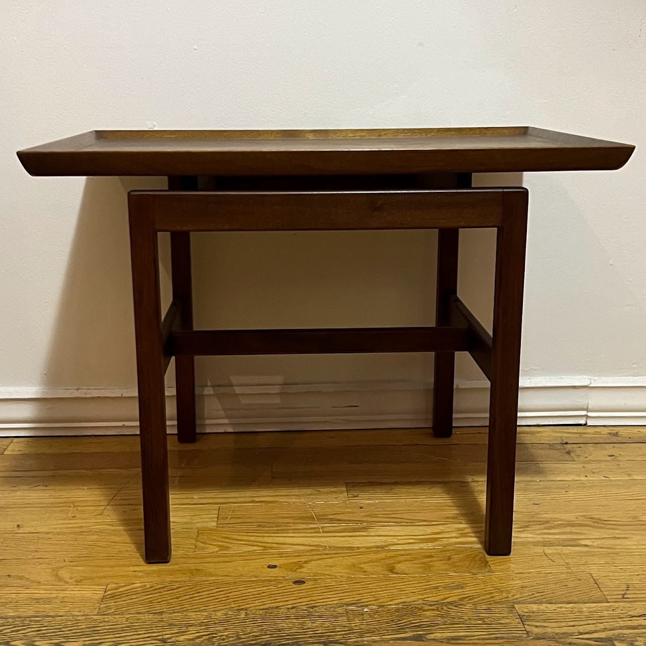 Jens Risom Design Inc. 1960s Walnut Floating Top Side Table Pair