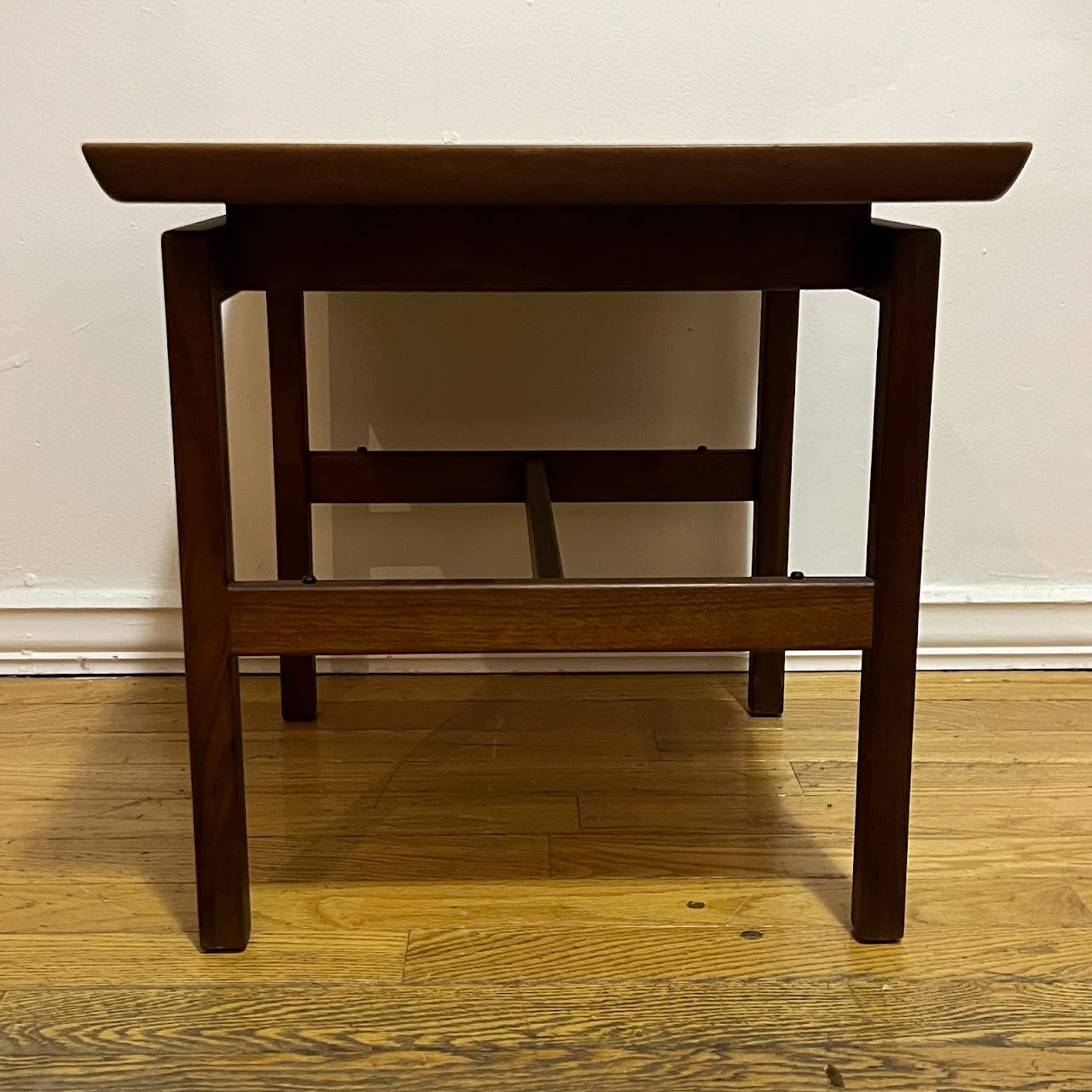 Jens Risom Design Inc. 1960s Walnut Floating Top Side Table Pair