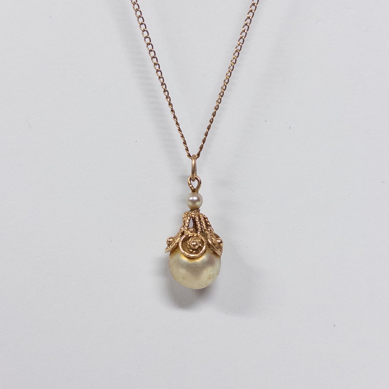 14K Gold & Pearl Solitaire Pendant Necklace