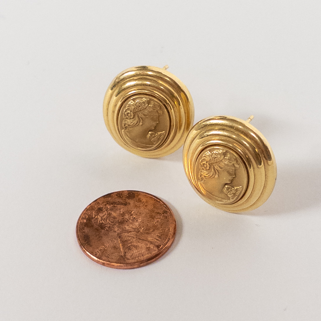 18K Gold Medallion Earring Pair