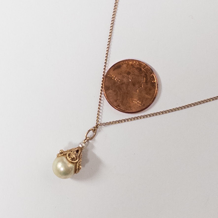 14K Gold & Pearl Solitaire Pendant Necklace