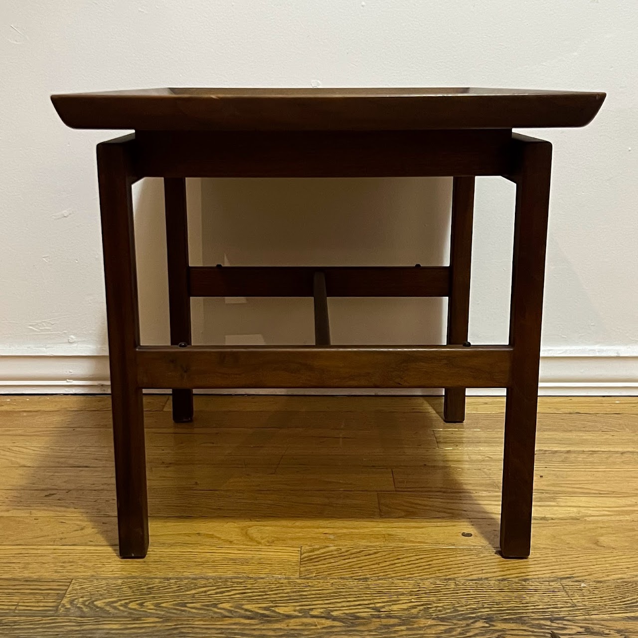 Jens Risom Design Inc. 1960s Walnut Floating Top Side Table Pair