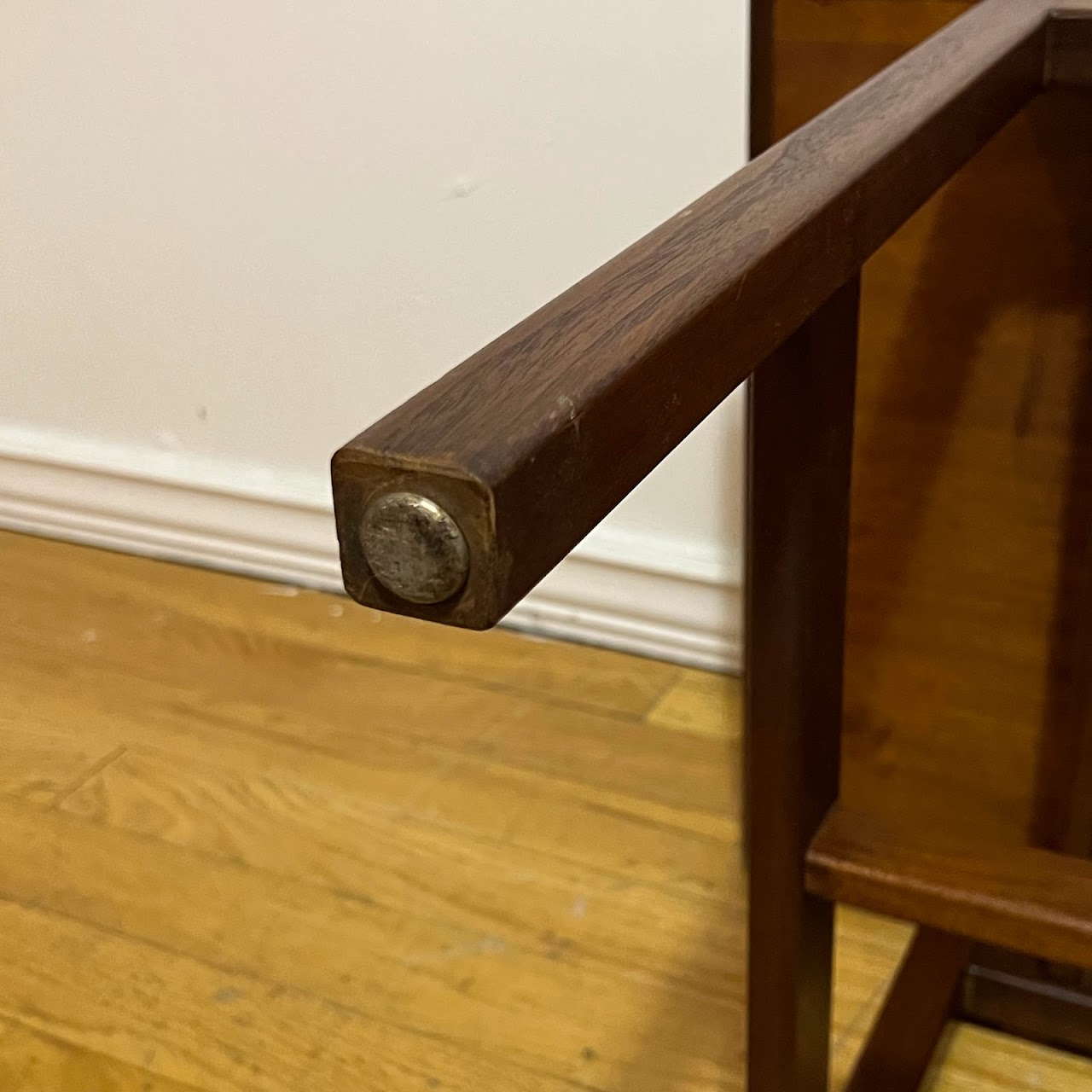 Jens Risom Design Inc. 1960s Walnut Floating Top Side Table Pair