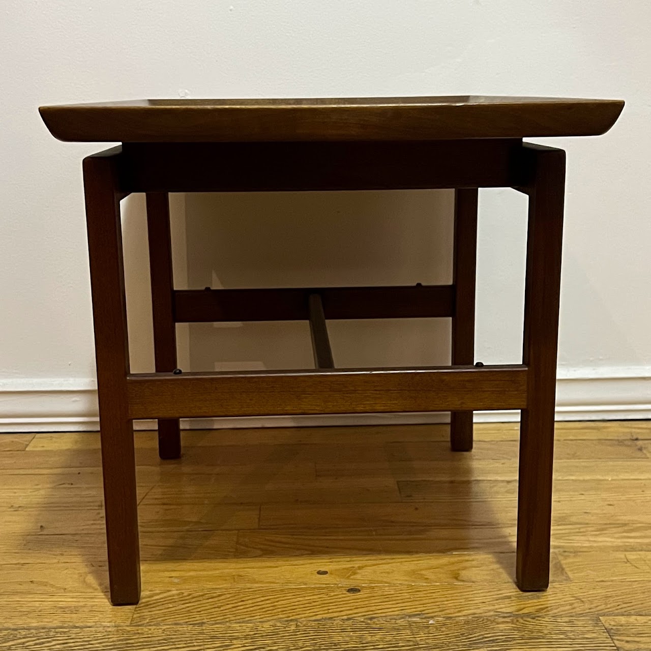 Jens Risom Design Inc. 1960s Walnut Floating Top Side Table Pair