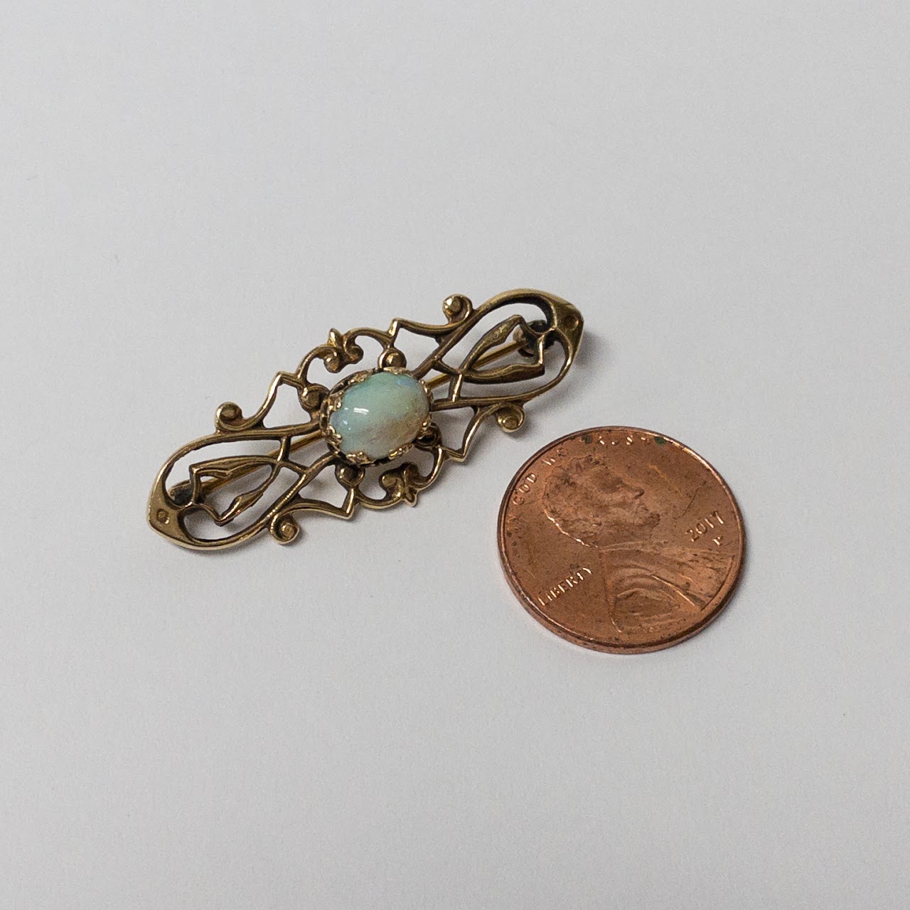 14K Gold & Opal Brooch