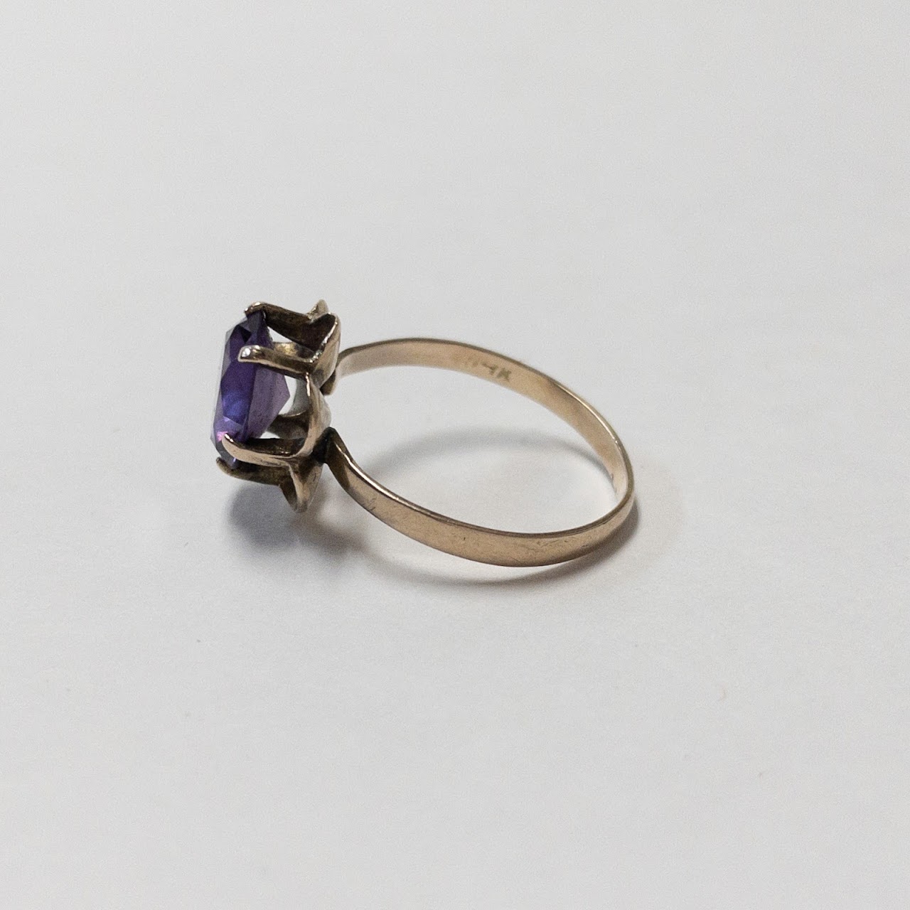 14K Gold & Amethyst Ring