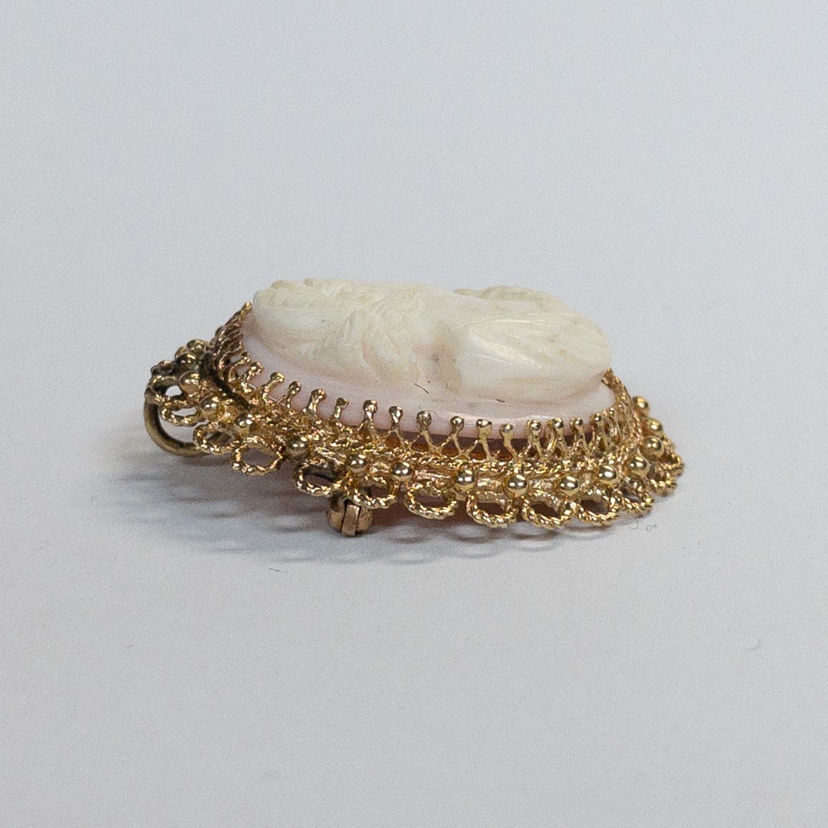 14K Gold Cameo Brooch