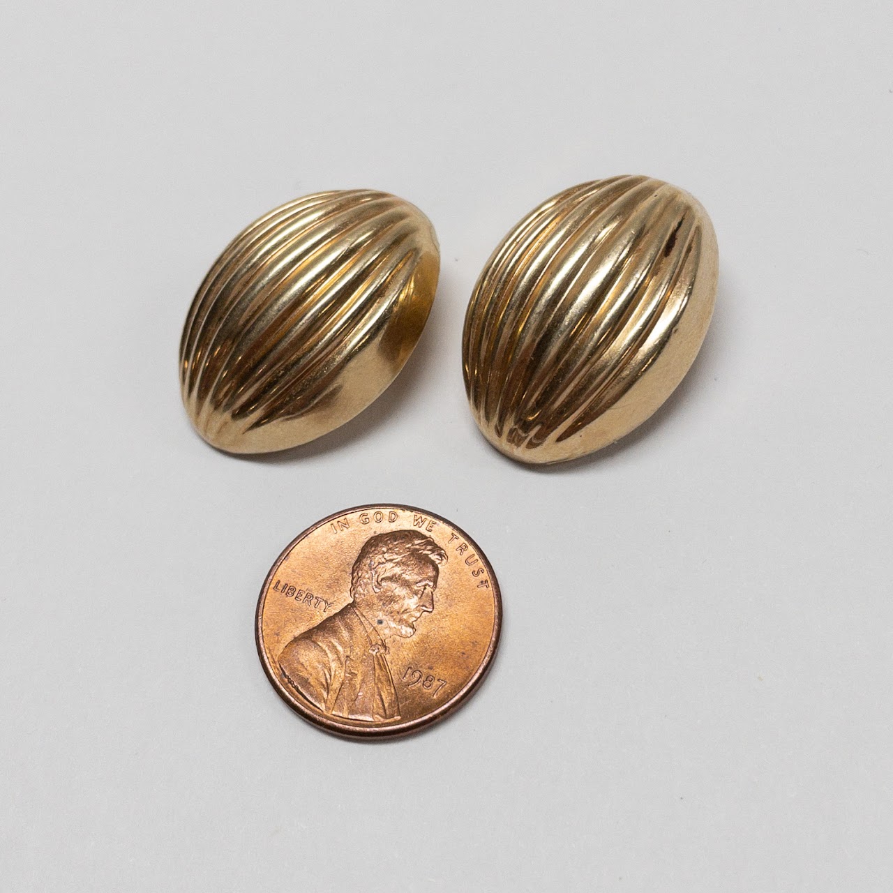 14K Gold Ridged Clip Earrings